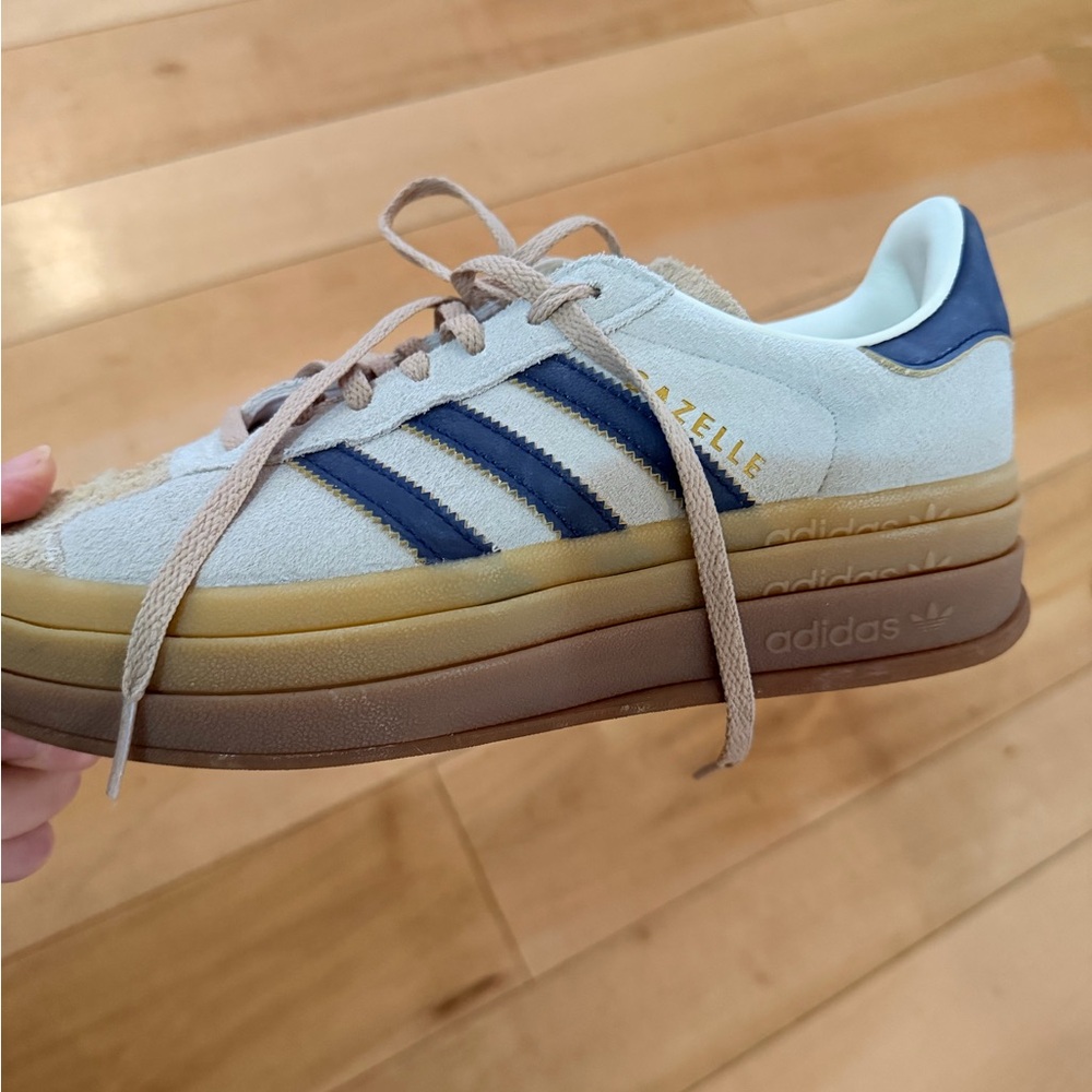 Adidas gazelle Sneakers - Brown Sole